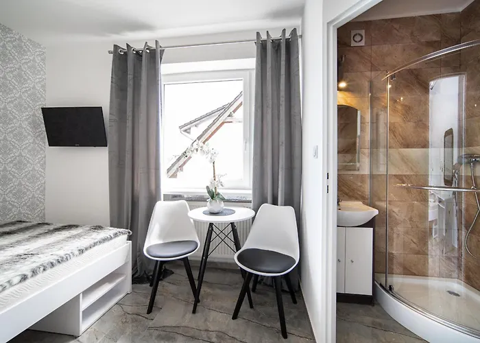 Pensión Justyna Dziwnówek